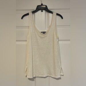 VINCE Off White Lined Tank Top. Size Small.
